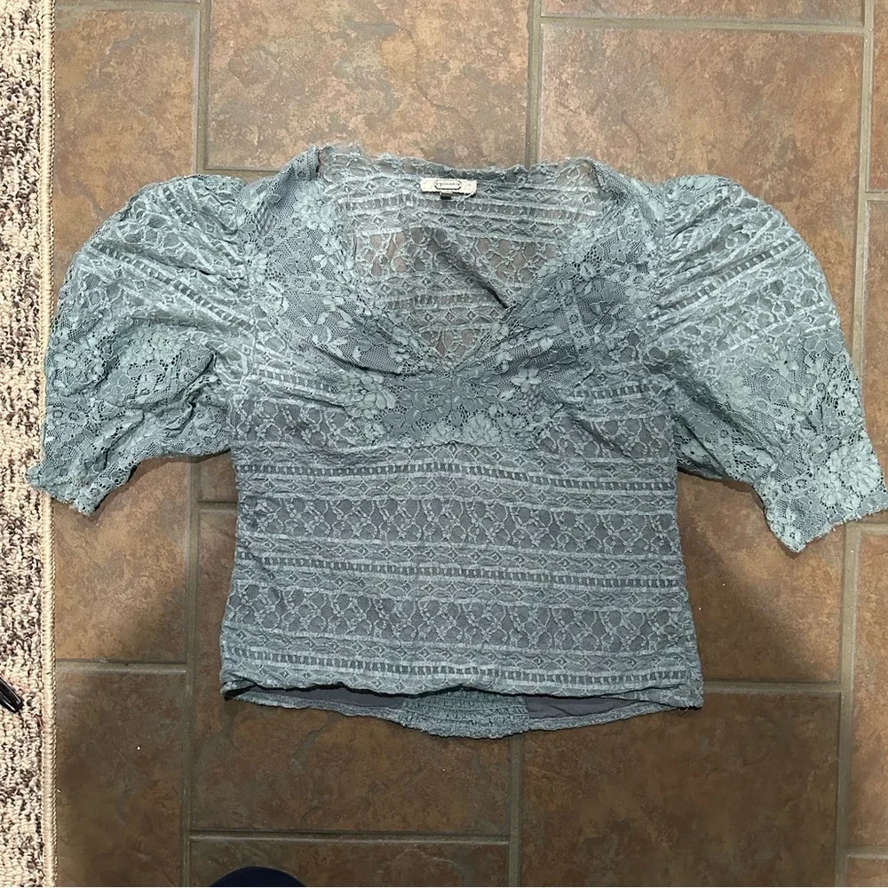 Buckle Gimmicks Lace Blouse